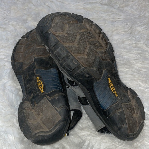 Keen Women's Newport H2, Size 7.5 - Picture 5 of 8